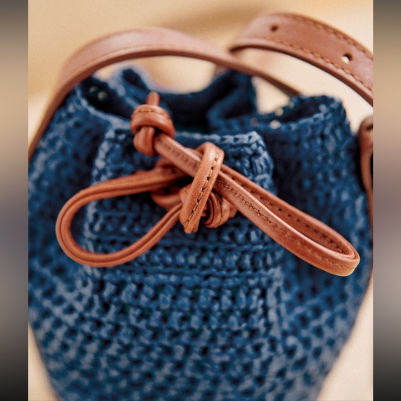 Sezane Blue and Brown Woven Bag - Picture 2 of 7